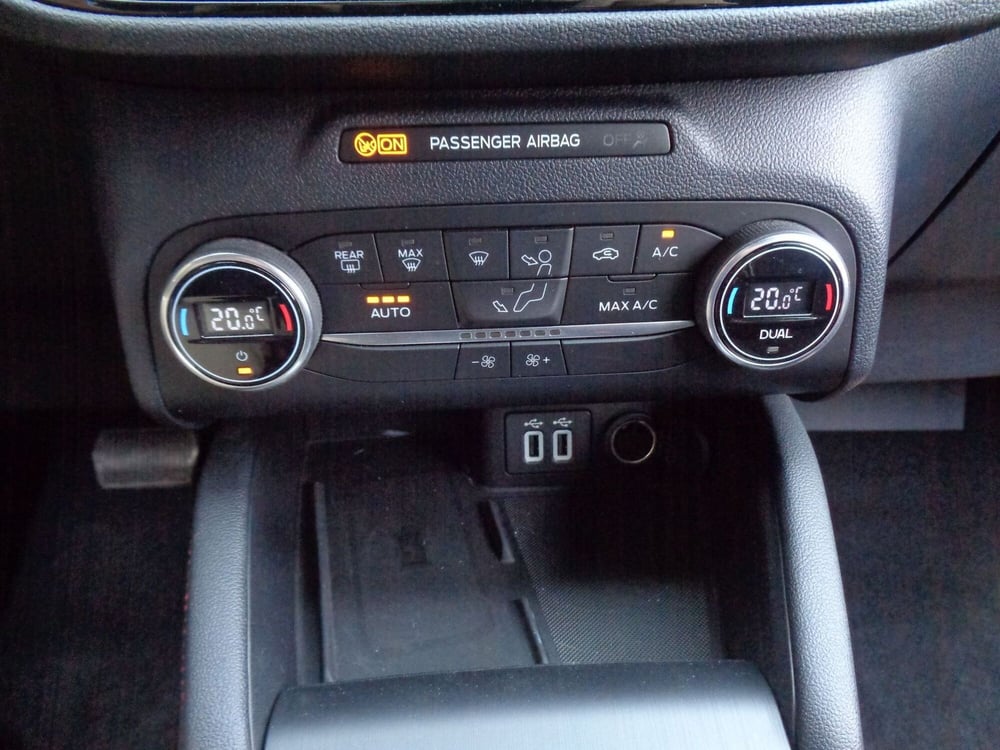Ford Kuga usata a Treviso (18)