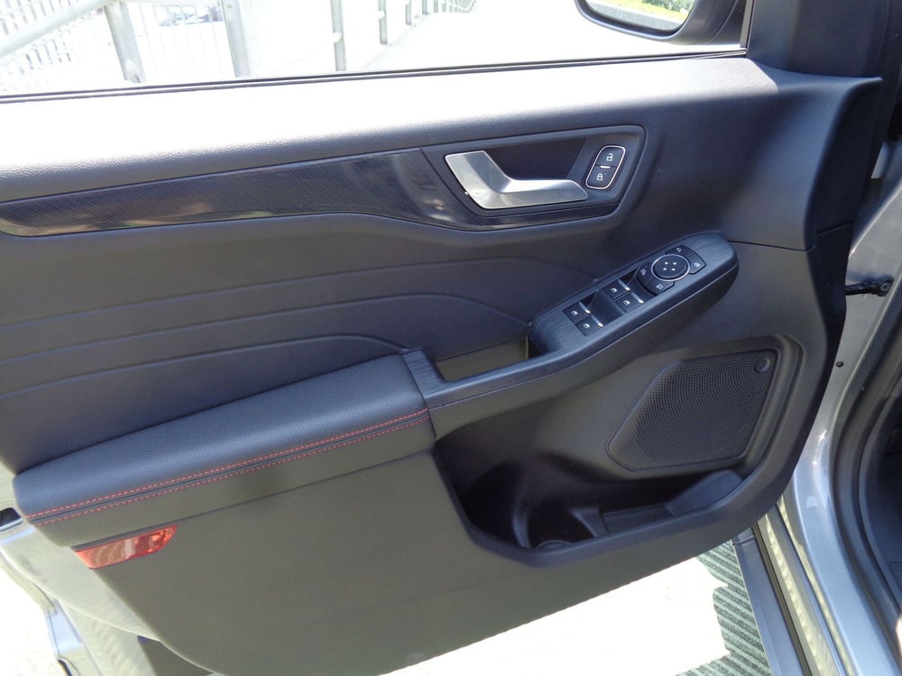 Ford Kuga usata a Treviso (9)