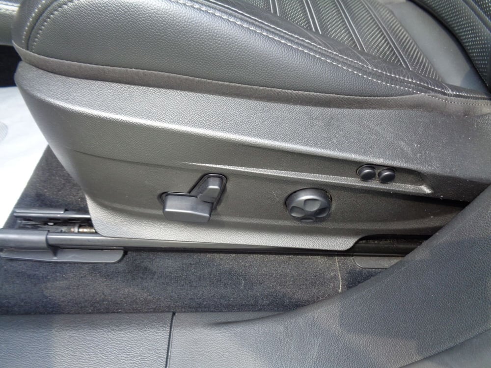 Alfa Romeo Stelvio usata a Treviso (9)