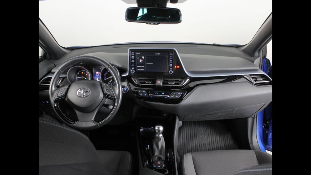 Toyota Toyota C-HR usata a Palermo (9)