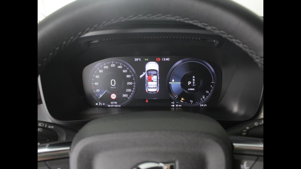 Volvo XC40 usata a Palermo (11)