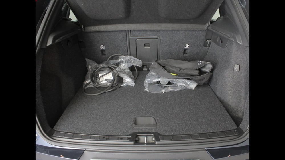 Volvo XC40 usata a Palermo (12)