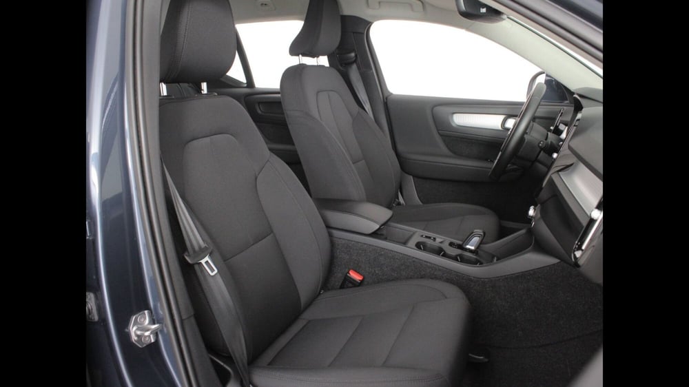 Volvo XC40 usata a Palermo (8)