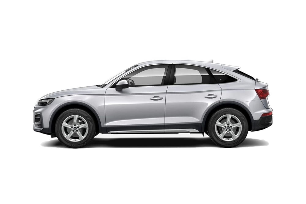 Audi Q5 Sportback nuova a Palermo (3)