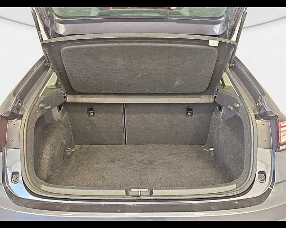 Volkswagen Taigo usata a Roma (10)