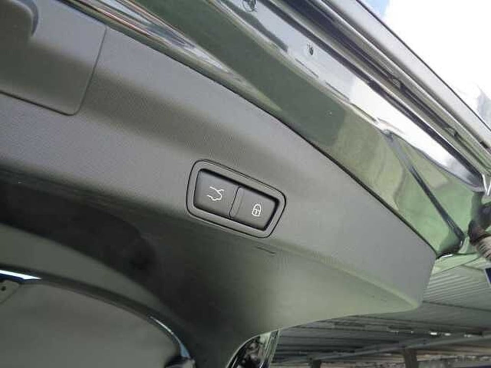 Alfa Romeo Stelvio usata a Treviso (19)