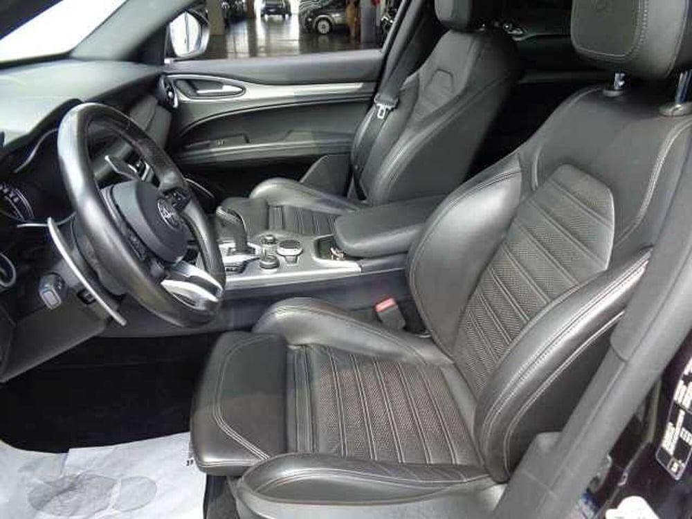Alfa Romeo Stelvio usata a Treviso (8)