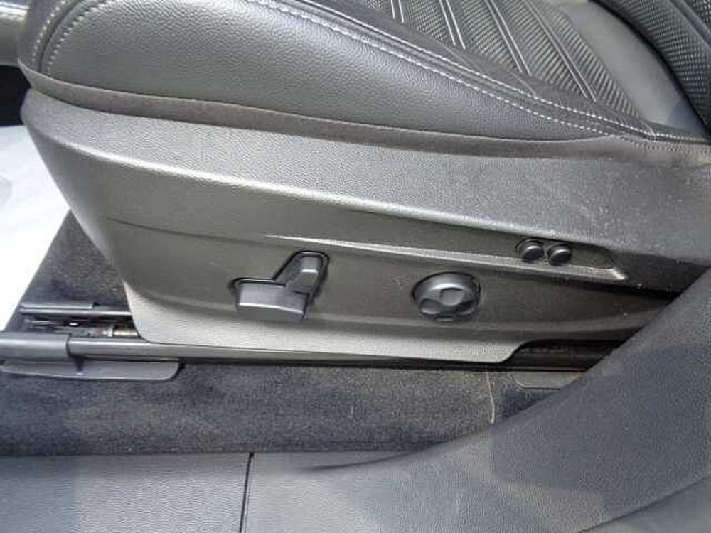 Alfa Romeo Stelvio usata a Treviso (9)