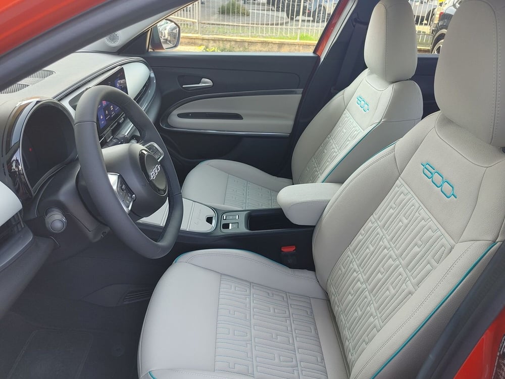 Fiat 600e usata a Vercelli (16)