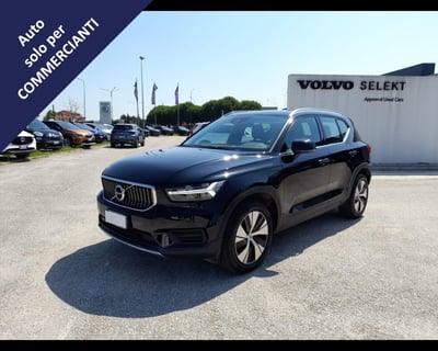 Volvo XC40 T4 Recharge Plug-in Hybrid Inscription del 2022 usata a Imola