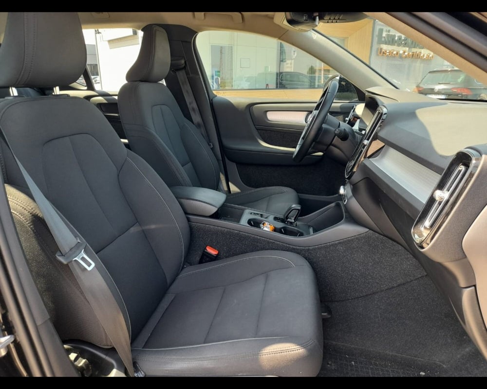 Volvo XC40 usata a Bologna (12)