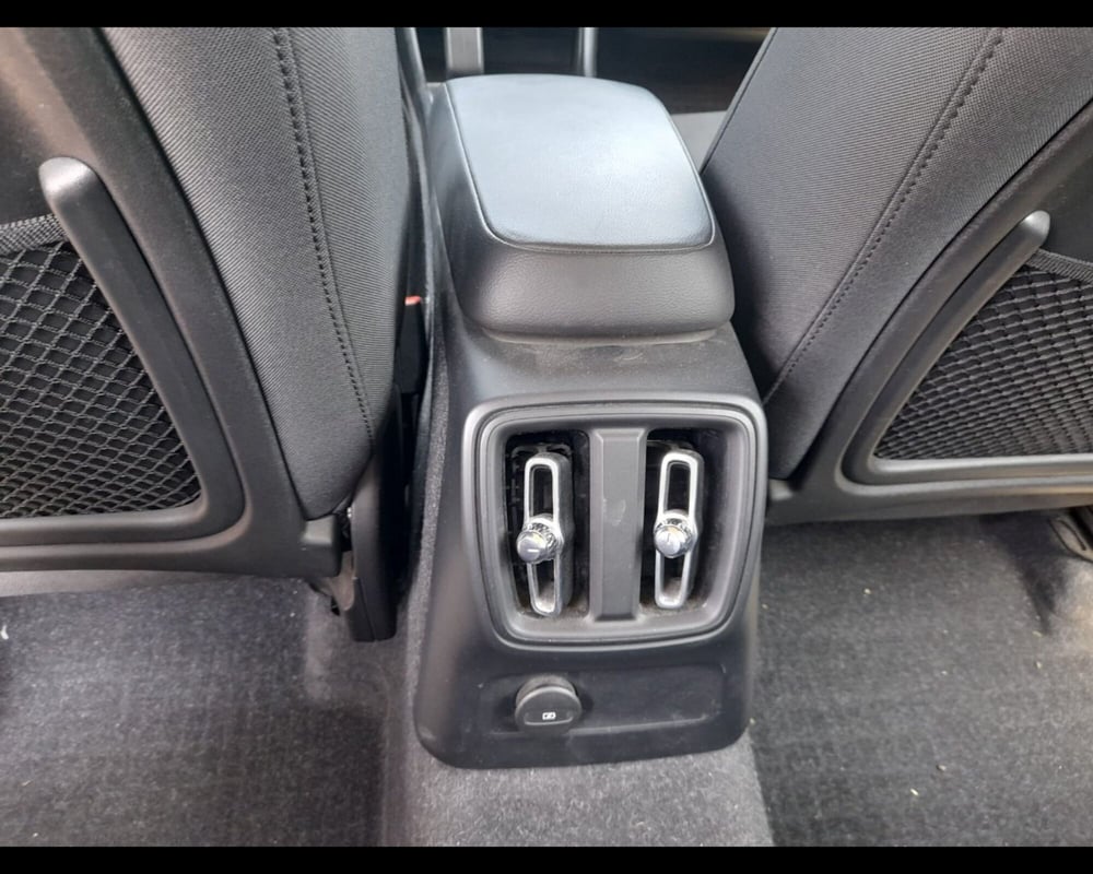 Volvo XC40 usata a Bologna (15)