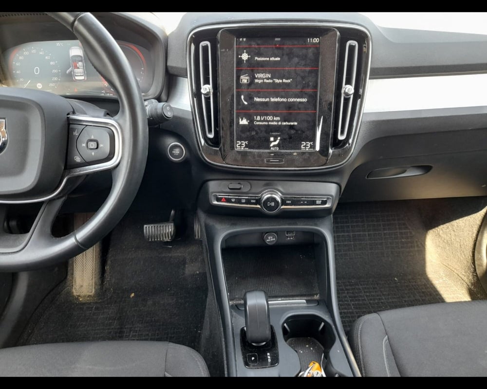 Volvo XC40 usata a Bologna (16)