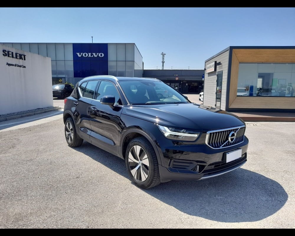Volvo XC40 usata a Bologna (6)