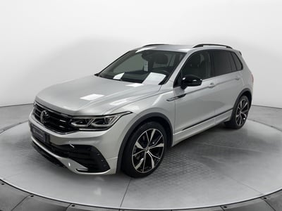 Volkswagen Tiguan 1.5 TSI 150 CV DSG ACT R-Line del 2023 usata a Carnago