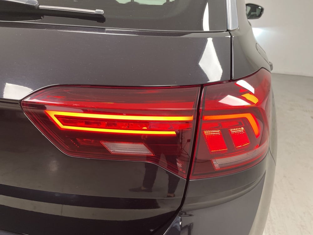 Volkswagen T-Roc usata a Varese (18)