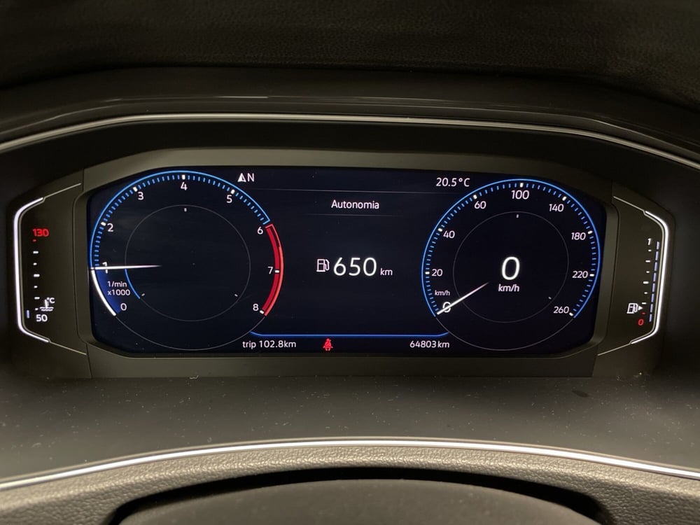 Volkswagen T-Roc usata a Varese (8)