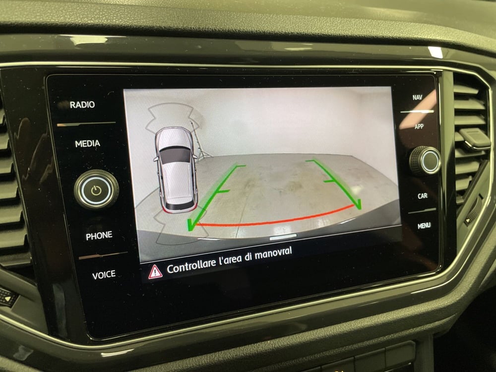 Volkswagen T-Roc usata a Varese (9)