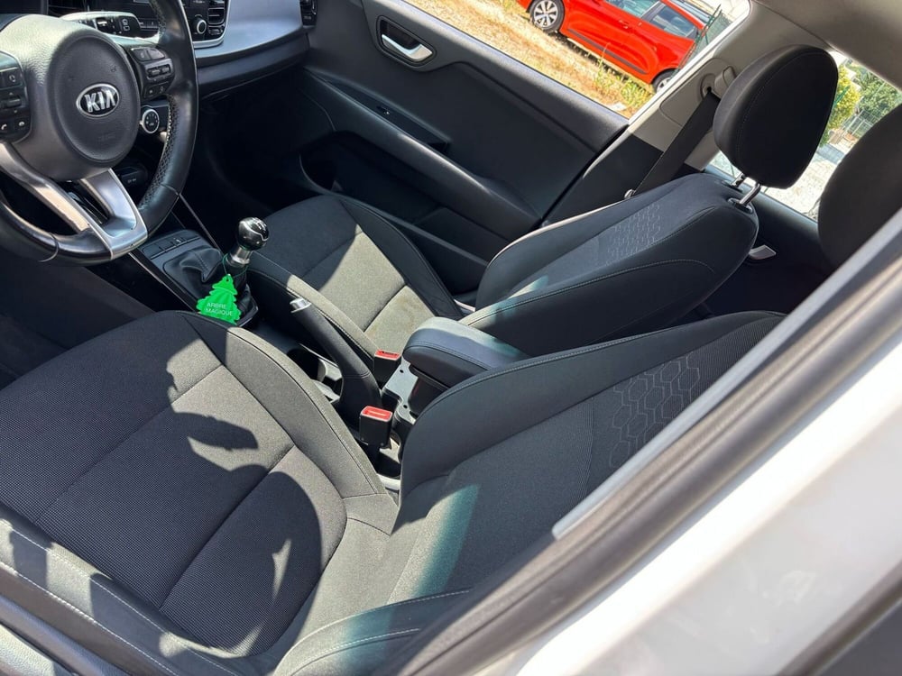 Kia Rio usata a Firenze (6)