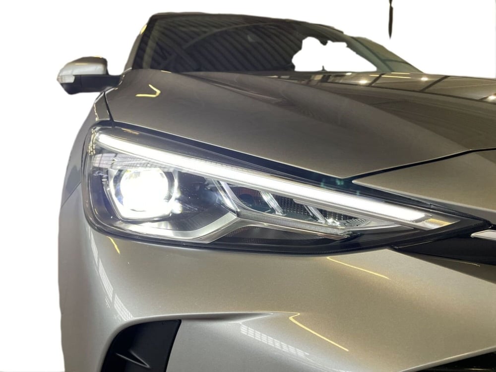 Mg ZS nuova a Milano (18)