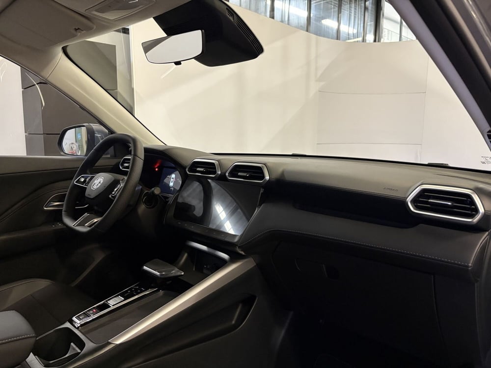 Mg ZS nuova a Milano (18)