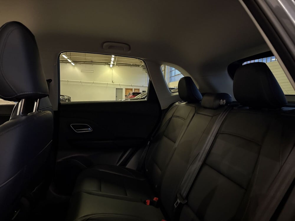 Mg ZS nuova a Milano (19)