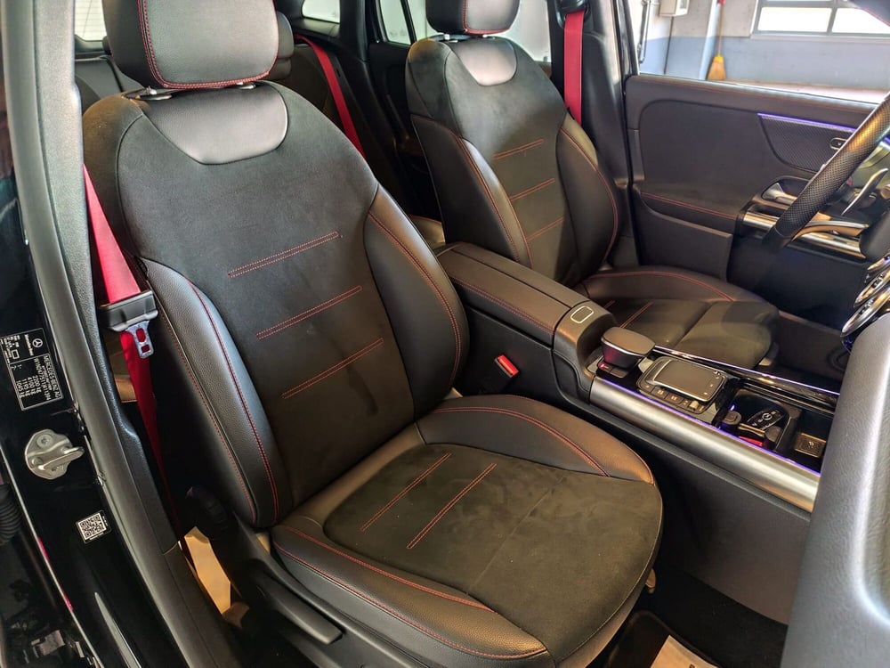Mercedes-Benz GLA SUV usata a Milano (19)