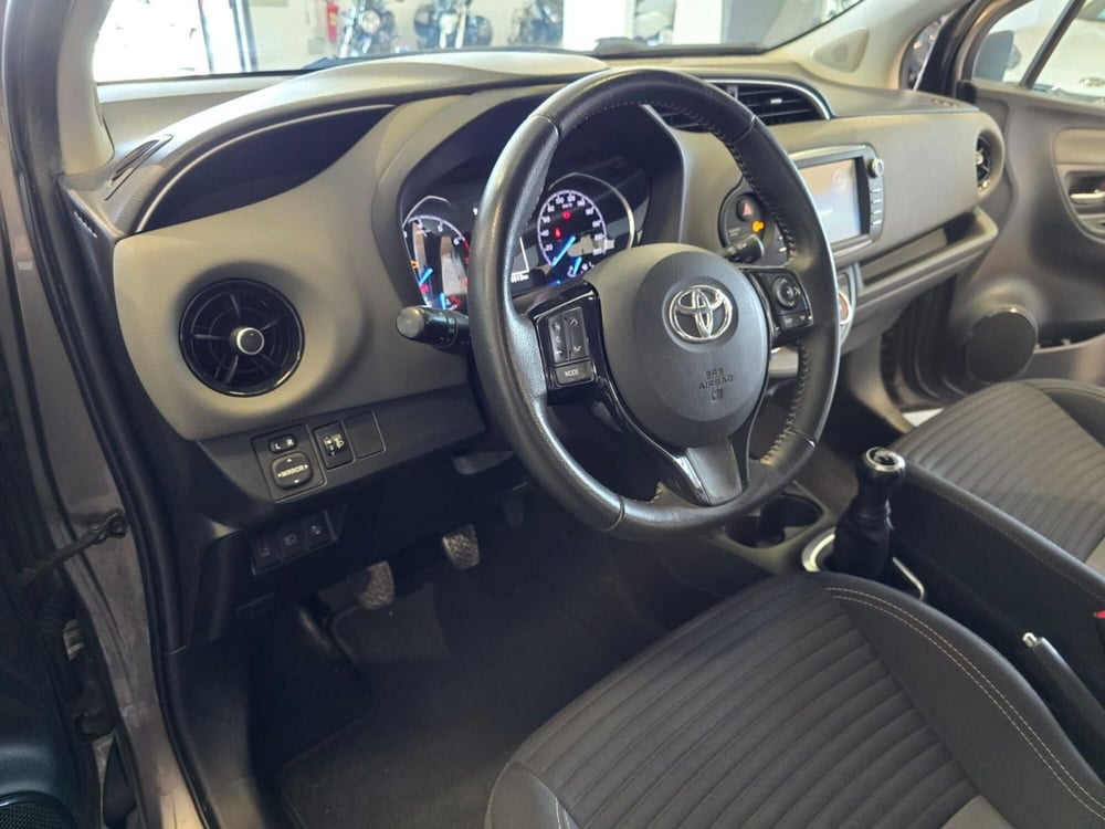 Toyota Yaris usata a Rimini (10)