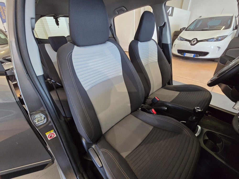 Toyota Yaris usata a Rimini (13)