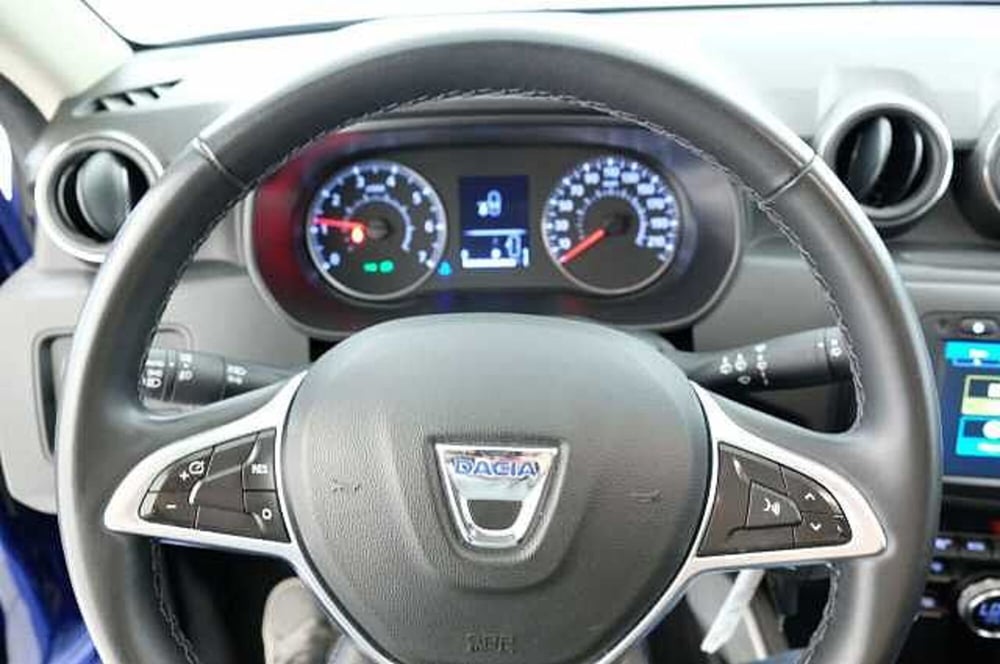 Dacia Duster usata a Mantova (16)