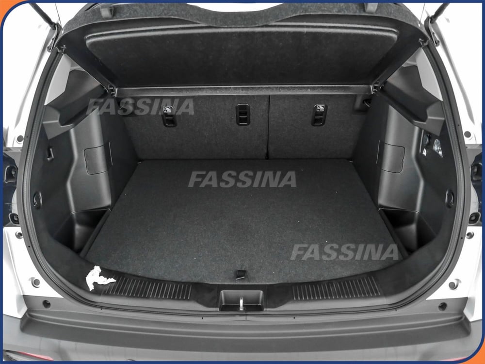 Suzuki S-Cross nuova a Milano (10)