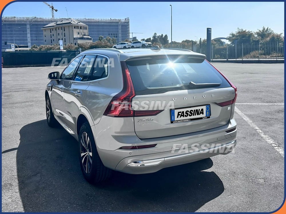 Volvo XC60 usata a Milano (4)