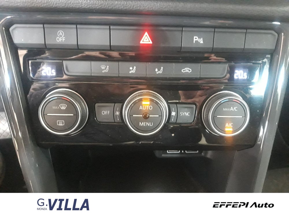 Volkswagen T-Roc usata a Monza e Brianza (18)