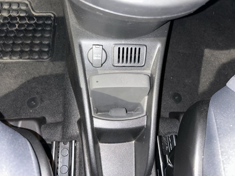 Lancia Ypsilon usata a Bergamo (15)
