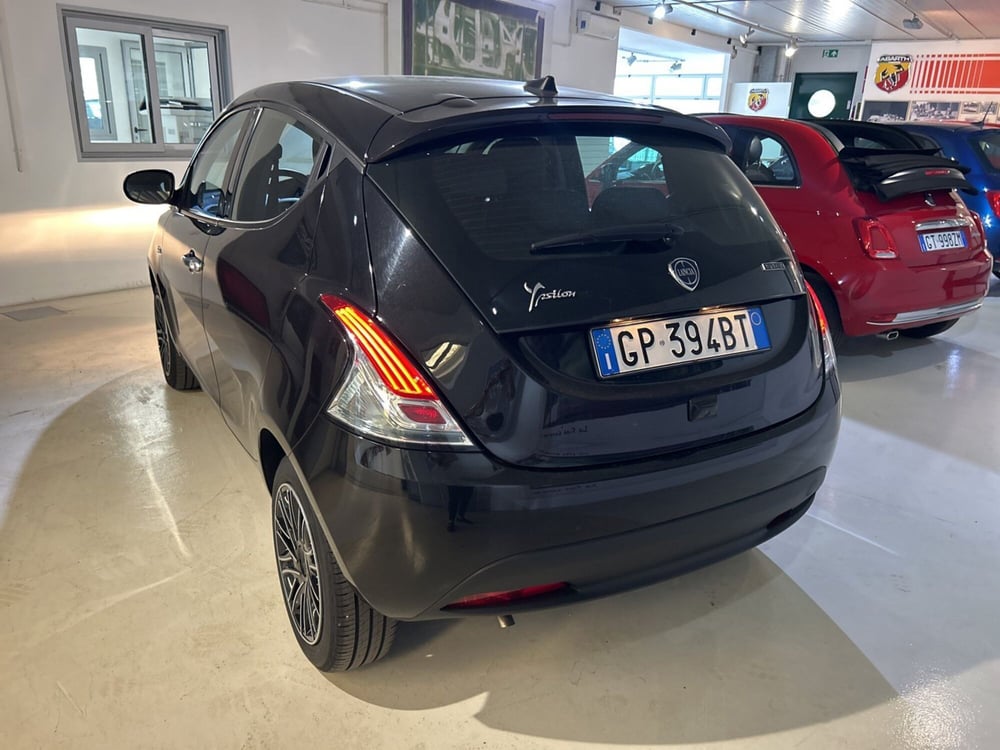 Lancia Ypsilon usata a Bergamo (19)