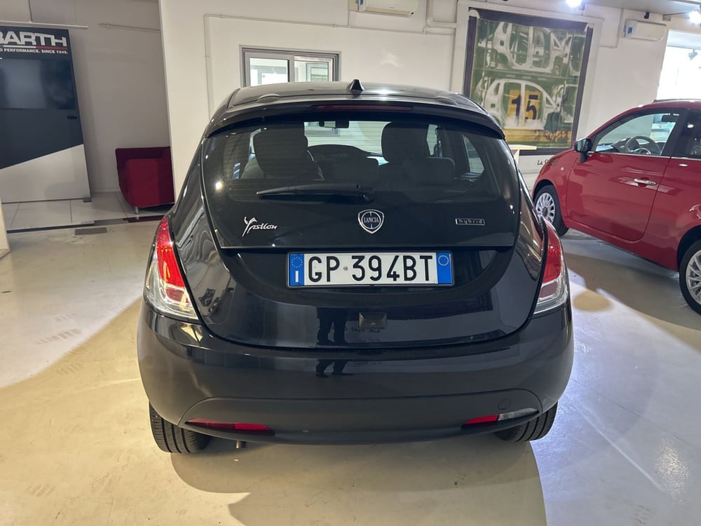 Lancia Ypsilon usata a Bergamo (4)