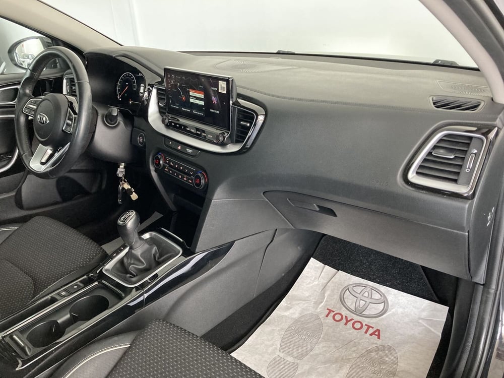 Kia Ceed usata a Foggia (14)