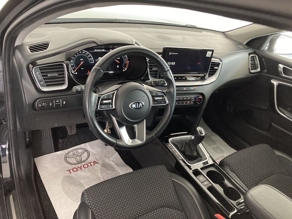 Kia Ceed usata a Foggia (9)