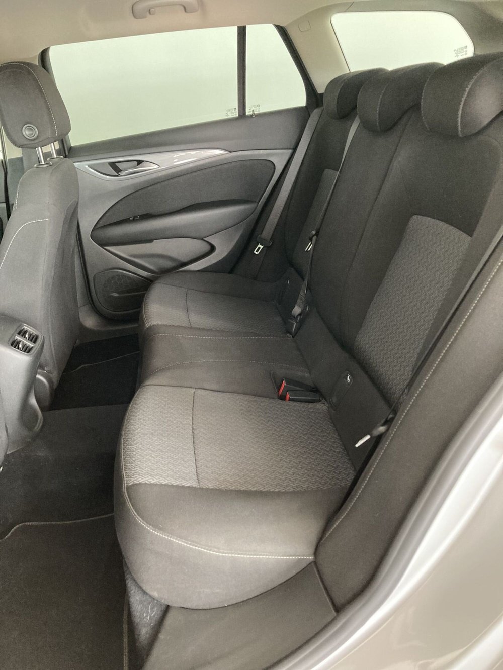 Opel Insignia usata a Foggia (6)