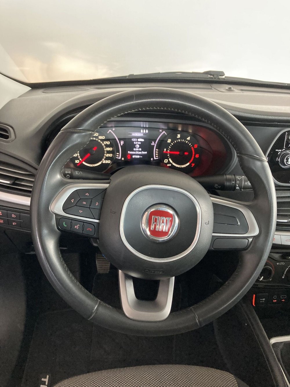Fiat Tipo usata a Foggia (8)