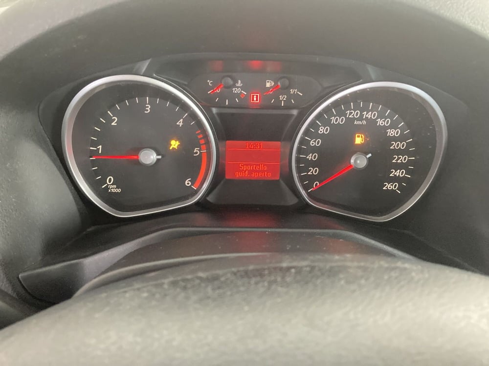 Ford Mondeo Station Wagon usata a Foggia (11)