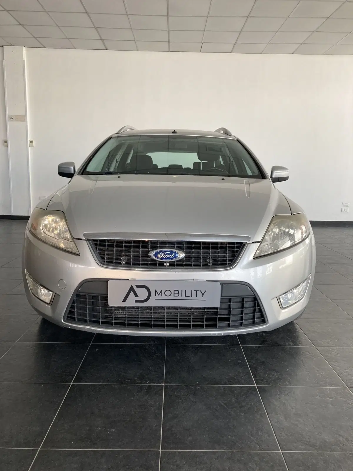 Ford Mondeo Station Wagon usata a Foggia (2)