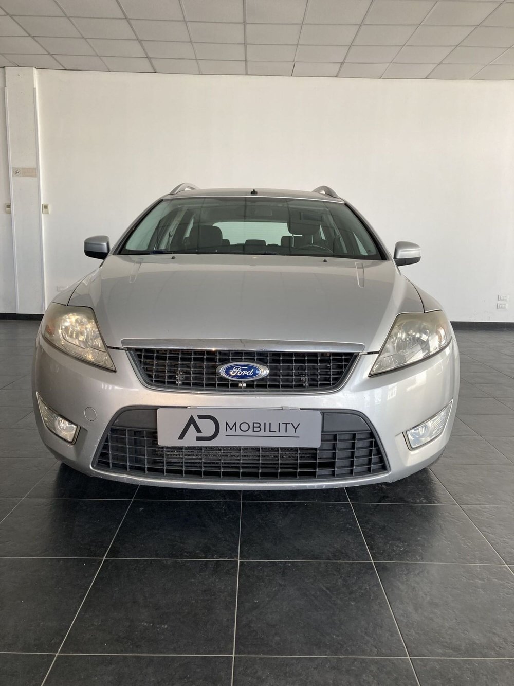 Ford Mondeo Station Wagon usata a Foggia (2)