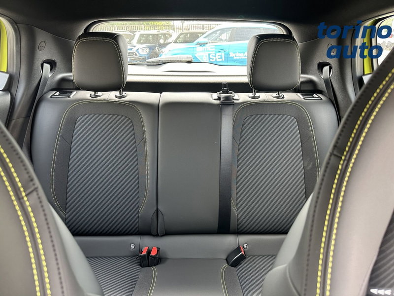 Abarth 600e nuova a Torino (14)