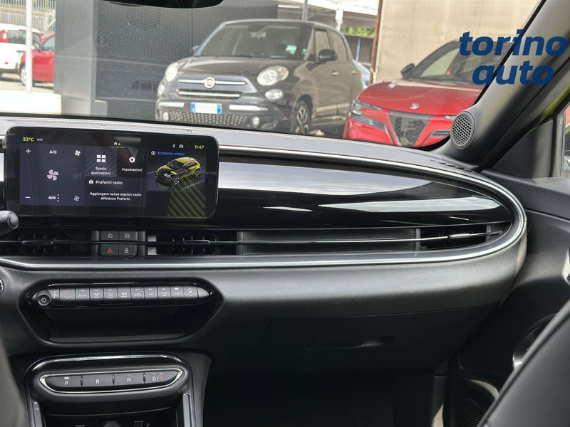 Abarth 600e nuova a Torino (16)