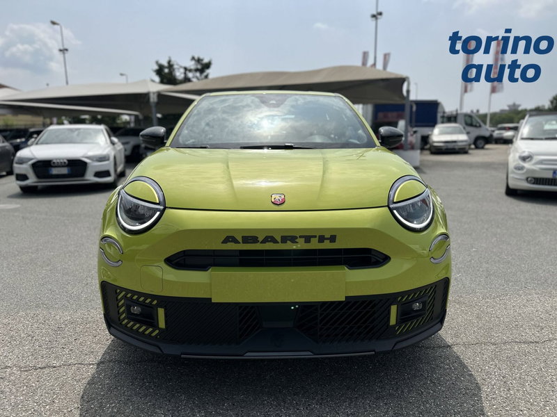Abarth 600e nuova a Torino (2)