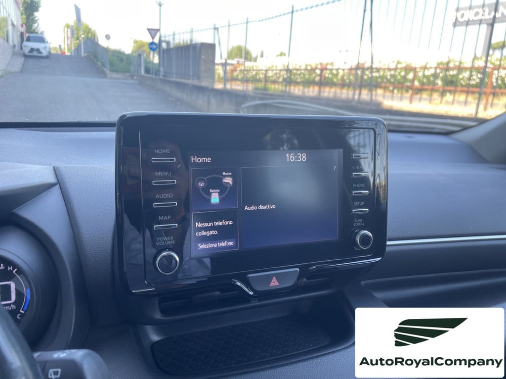 Toyota Yaris usata a Roma (16)