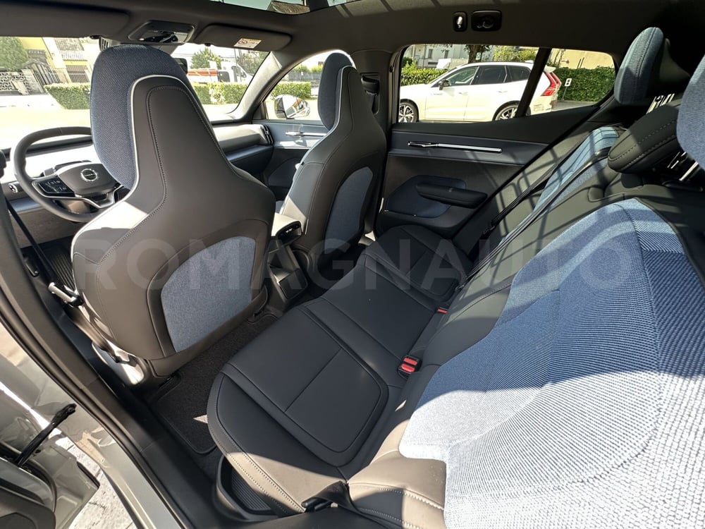 Volvo EX30 Cross Country nuova a Forlì-Cesena (18)