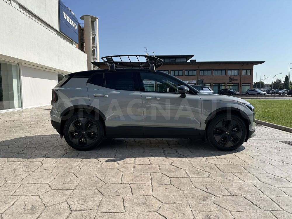 Volvo EX30 Cross Country nuova a Forlì-Cesena (6)