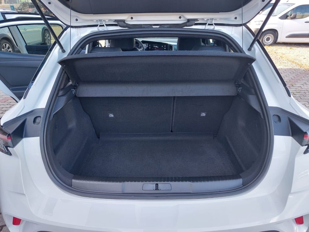 Opel Mokka usata a Pavia (5)